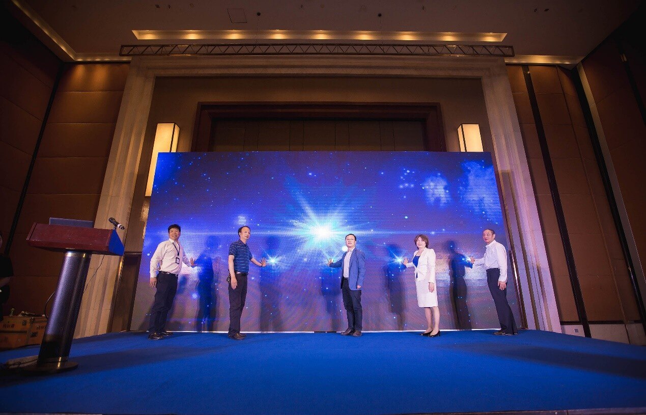 热烈祝贺湖北省铅蓄电池回收试点工作启动仪式成功举行(图2)