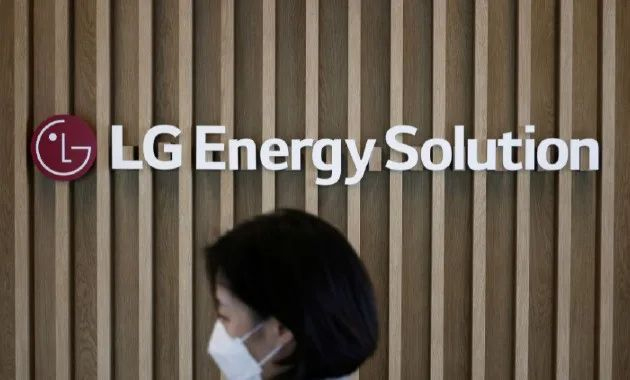 美国对LG新能源电池展开调查 涉13.8万辆汽车(图1) 美国对LG新能源电池展开调查 涉13.8万辆汽车(图1)