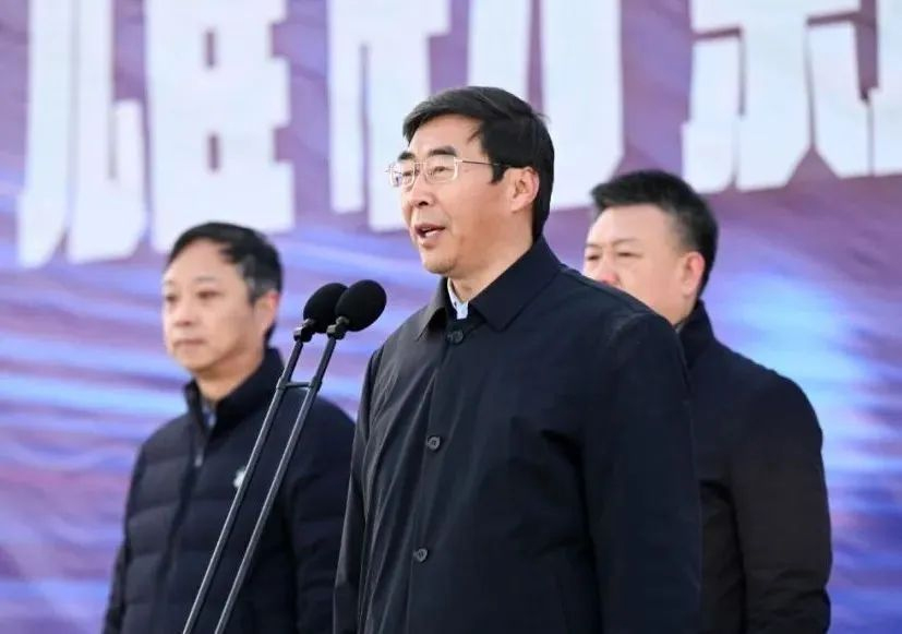 总投资6亿元！3.2万吨！华智雄材新材料产业园项目开工(图2)